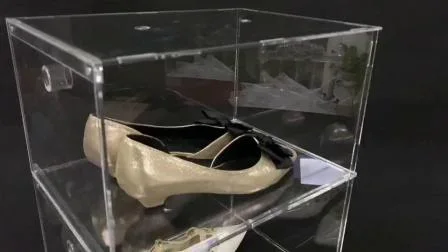 Caja de exhibición de acrílico desmontable apilable magnética clara al por mayor del zapato de Nike con la tapa